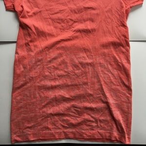 Lululemon Swiftly Tech Short sleeve